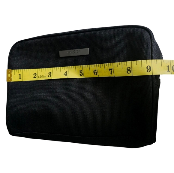 Gucci Beauty Canvas Makeup Bag Black NWOT Travel Cosmetics Pouch - Picture 16 of 17